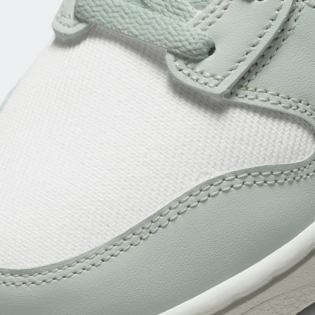 NIKE DUNK HIGH SE TARTAN PLAID WHITE 8