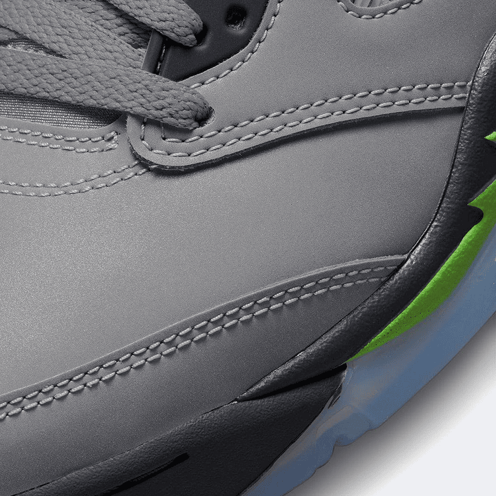 JORDAN 5 RETRO GREEN BEAN 9