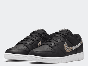 NIKE DUNK LOW SE 