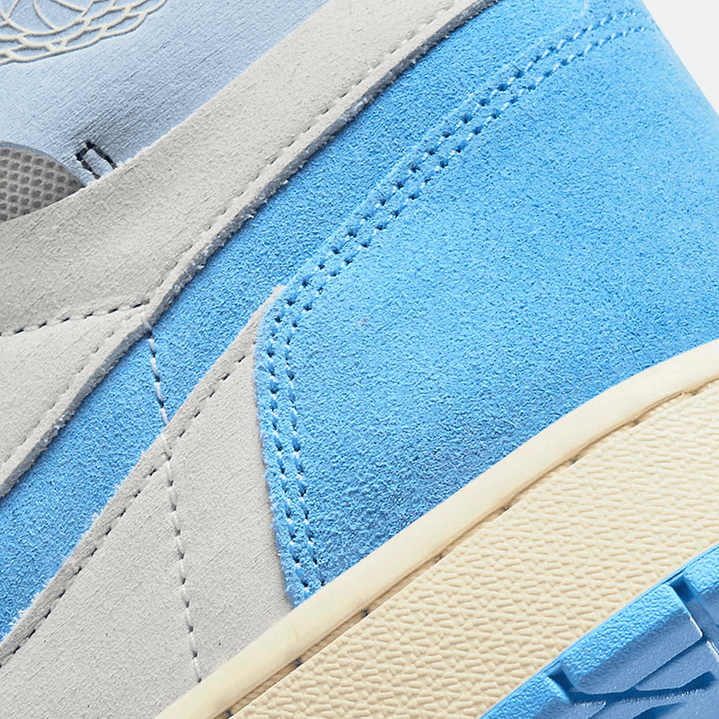 JORDAN 1 ZOOM AIR CMFT 2 UNIVERSITY BLUE- MUJER 5
