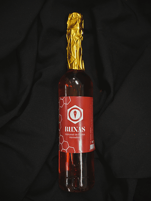 Hidromel Espumante (Frutos Vermelhos)