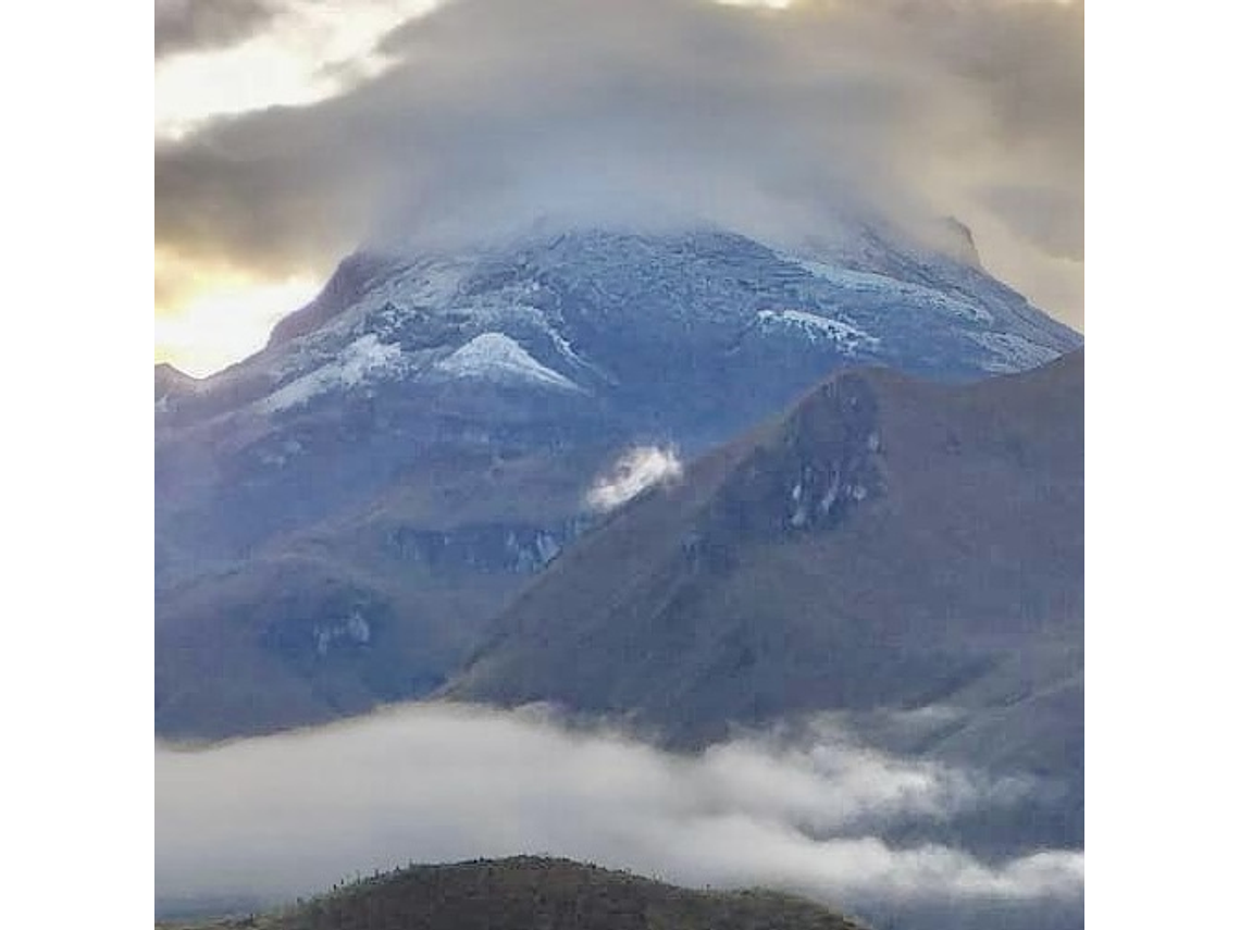 Expedition To Nevado Del Tolima 3 days, 2 nights (Snow Edge)