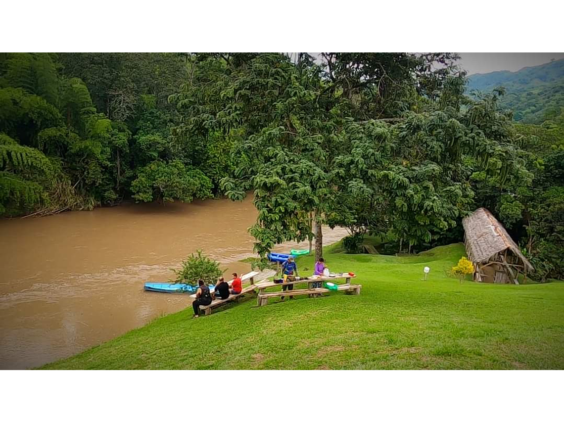 CROSSING PLAN ON THE LA VIEJA RIVER (Canoeing + Camping)