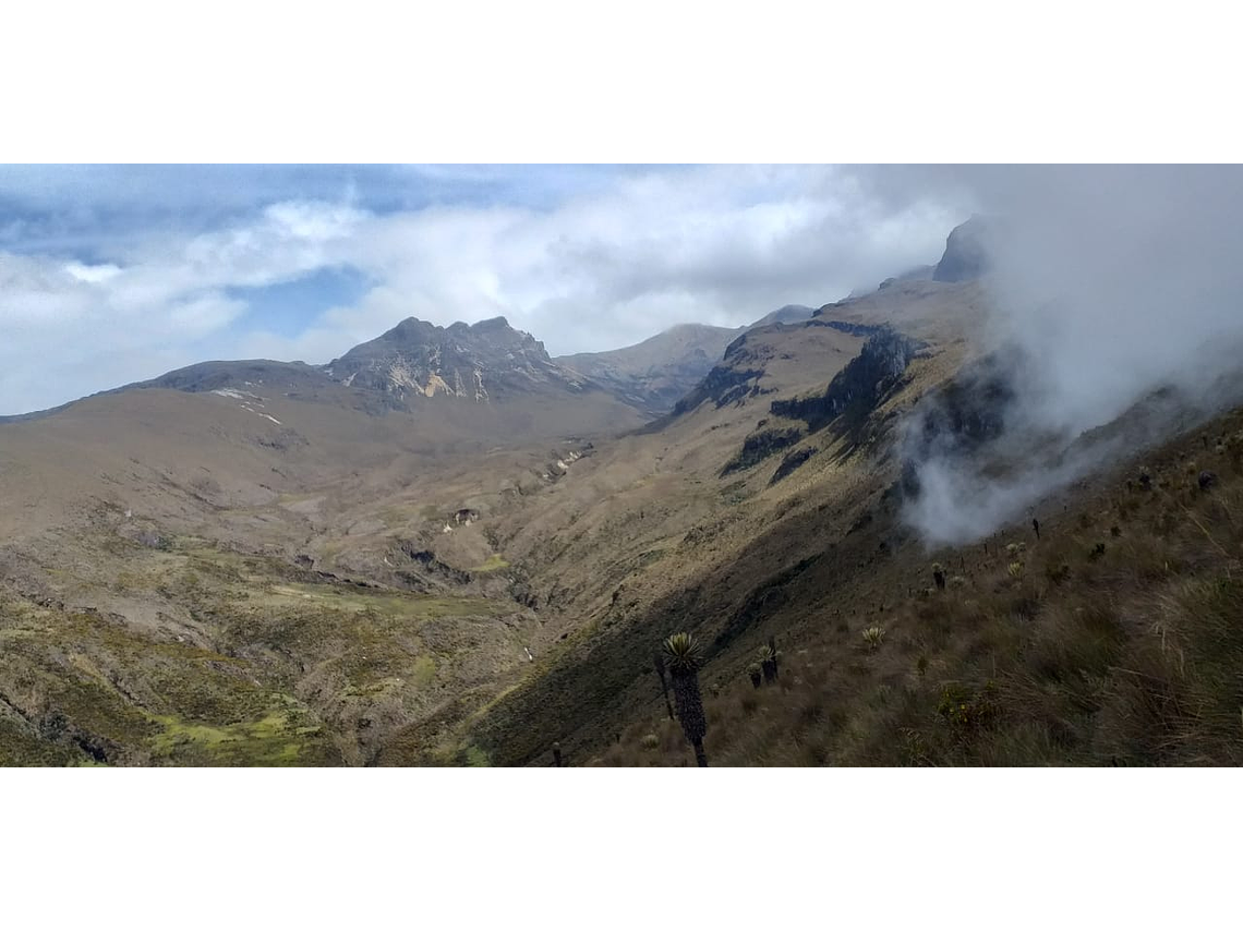 Expedición Al Nevado Del Tolima 3 días, 2 noches (Borde de Nieve)