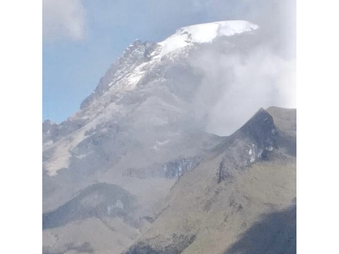 Expedition to Nevado del Tolima 4 days, 3 nights (Summit Attempt)