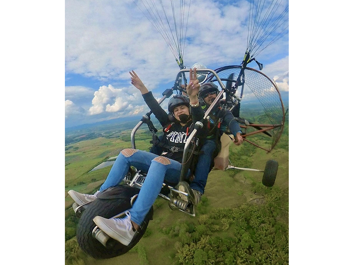 Paratrike En Buenavista y Calarcá (Parapente Con Motor)