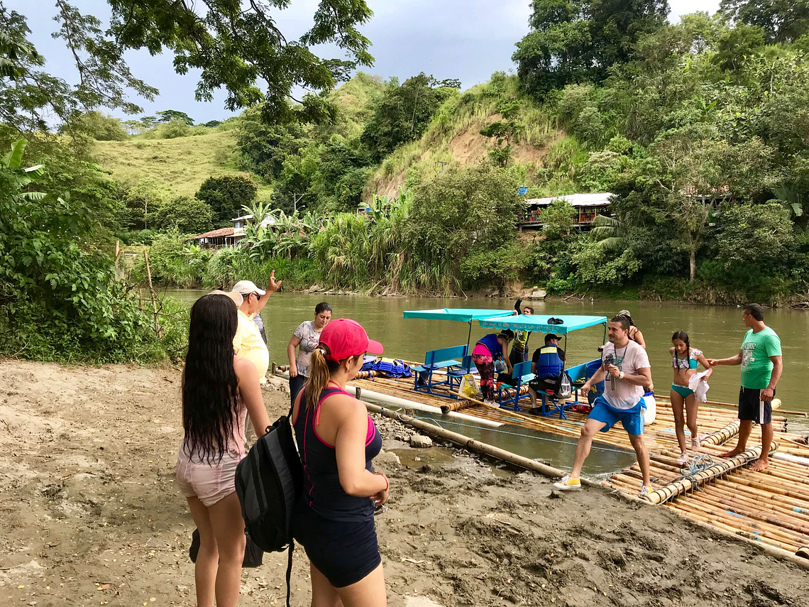 Balsaje on the La Vieja River