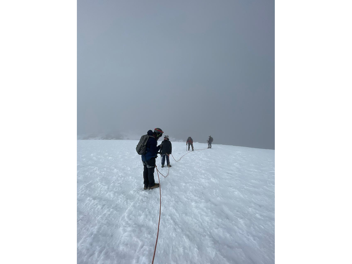 Santa Isabel Summit – Glacier Expedition