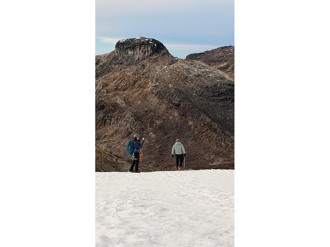 Santa Isabel Summit – Glacier Expedition