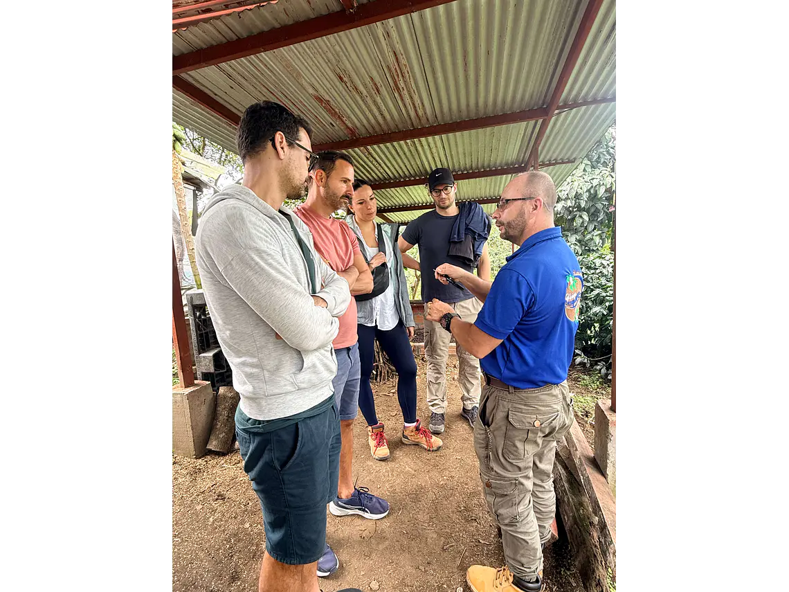 Full Day – Howler Monkey & Coffee Peasant Tour