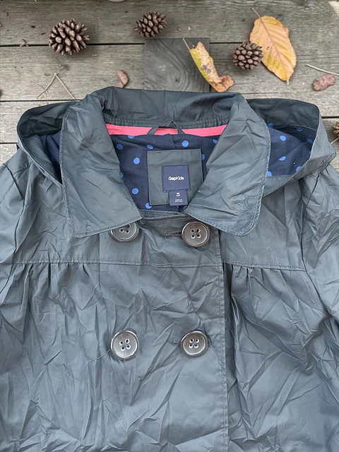 GapKids | Trench Impermeable Niña con Capucha | Talla M (8)