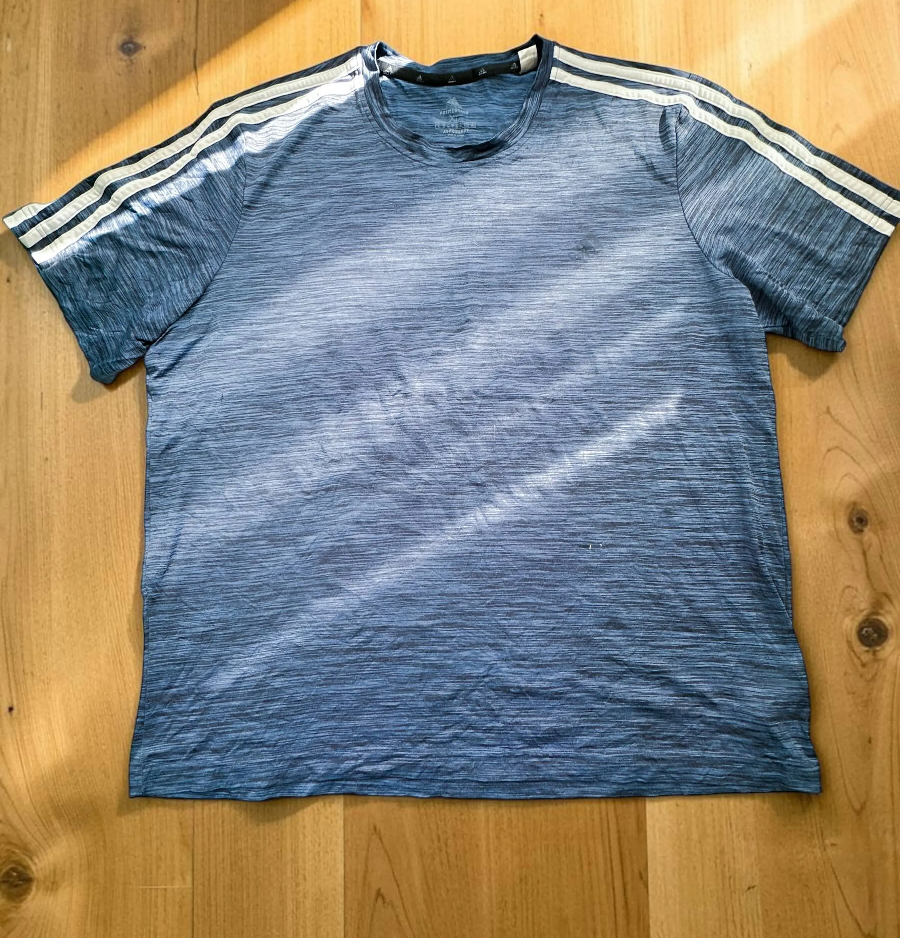 Polera Adidas Aeroready - Talla XL 1