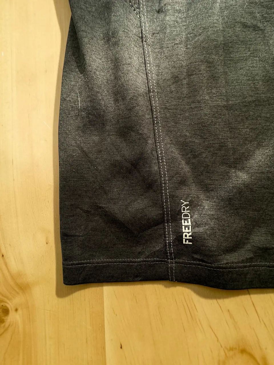 Polera Eddie Bauer FreeDry - Talla L 3