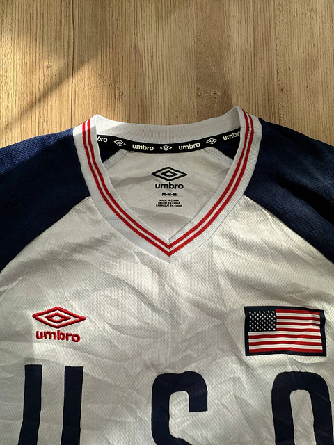 Umbro | Camiseta Fútbol USA | Talla M