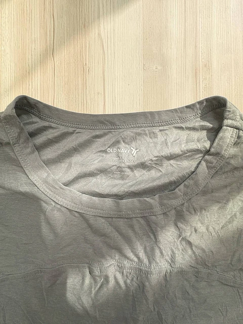 Old Navy Active Cloud 94 Soft | Polera Manga Larga Mujer | Talla S