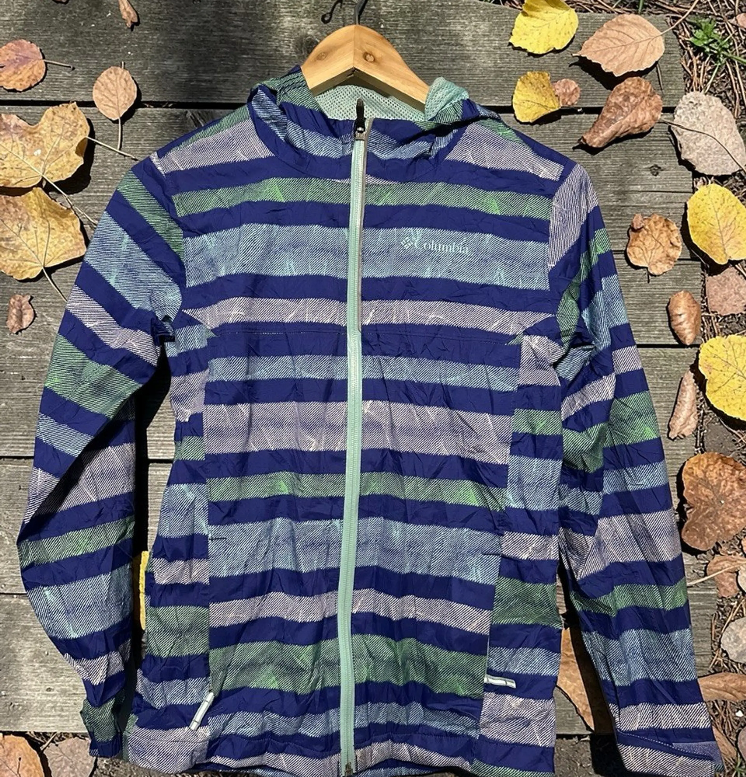 Columbia | Cortaviento Estampado Niño con Capucha | Talla M (10/12) 1