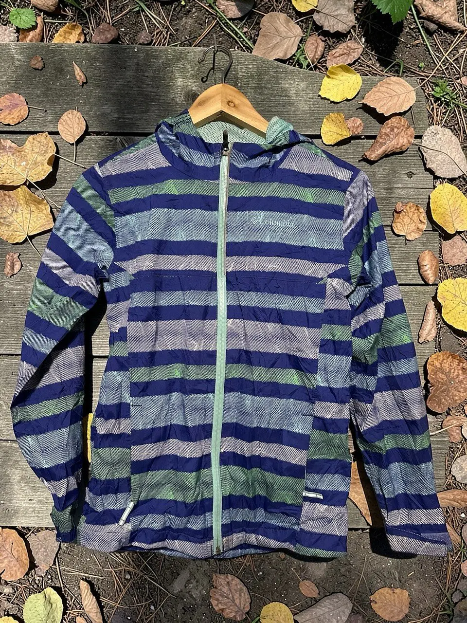 Columbia | Cortaviento Estampado Niño con Capucha | Talla M (10/12) 1