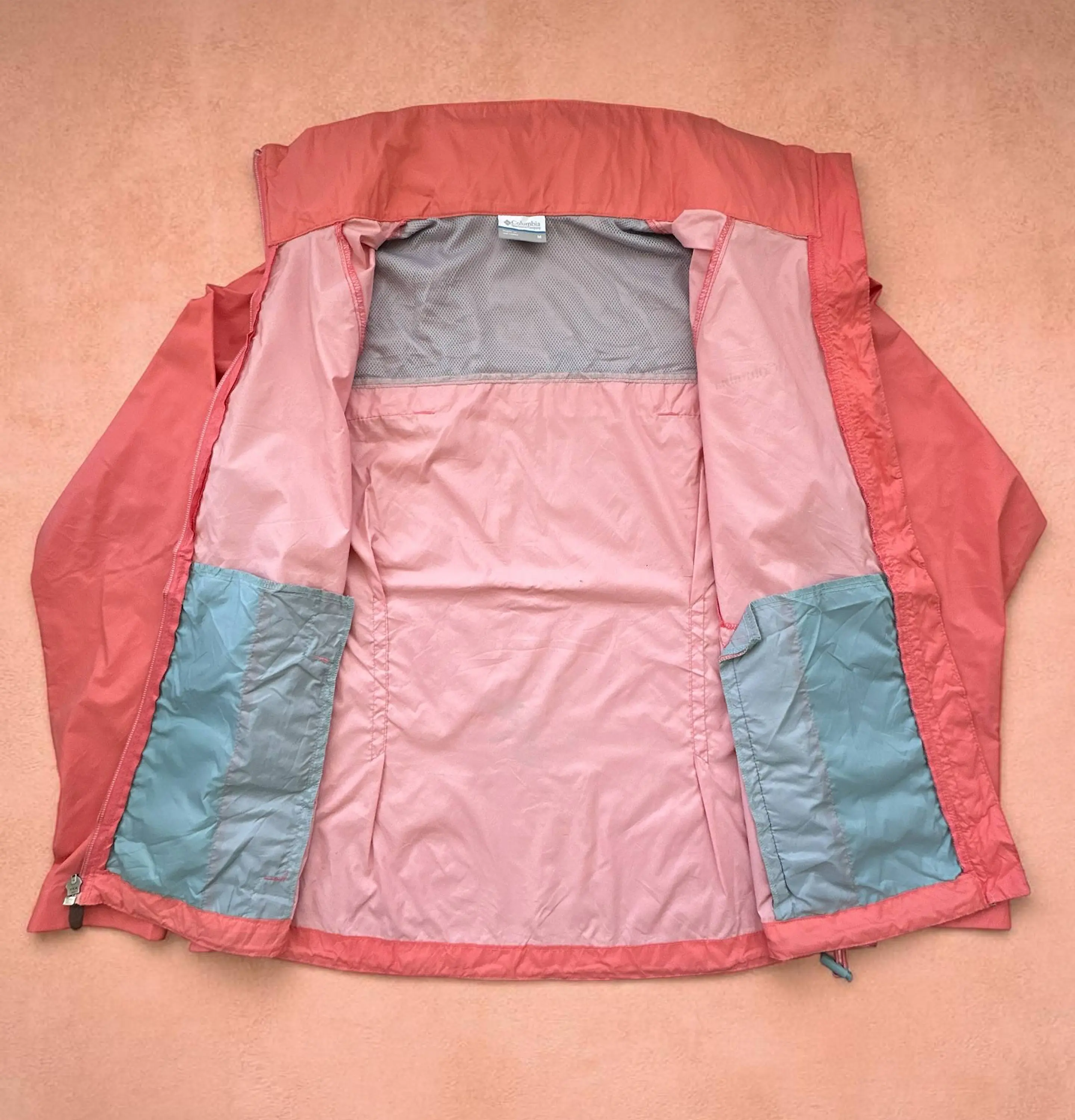 Columbia | Cortavientos con Capucha Guardable | Talla M 4