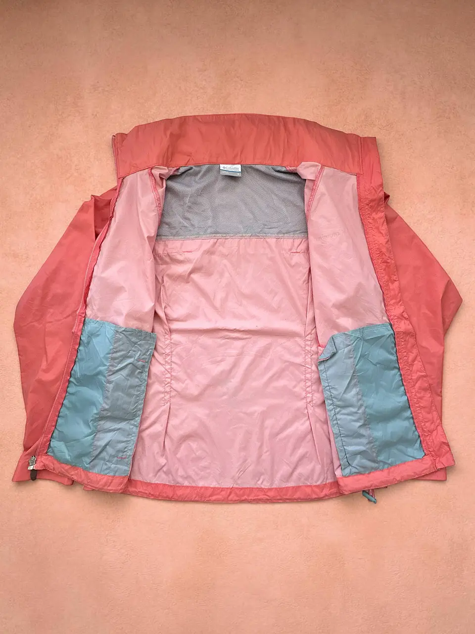 Columbia | Cortavientos con Capucha Guardable | Talla M 4