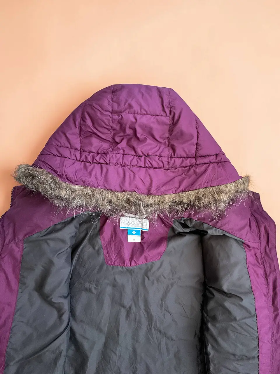 Columbia | Parka Acolchada con Peluche en Capucha | Mujer | Talla M 3