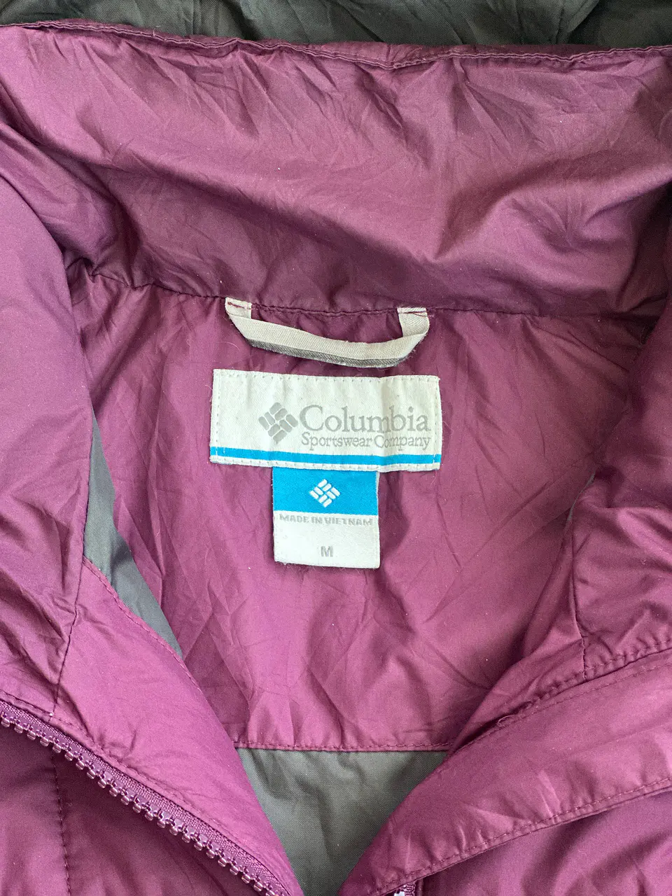 Columbia | Parka Acolchada con Peluche en Capucha | Mujer | Talla M 4