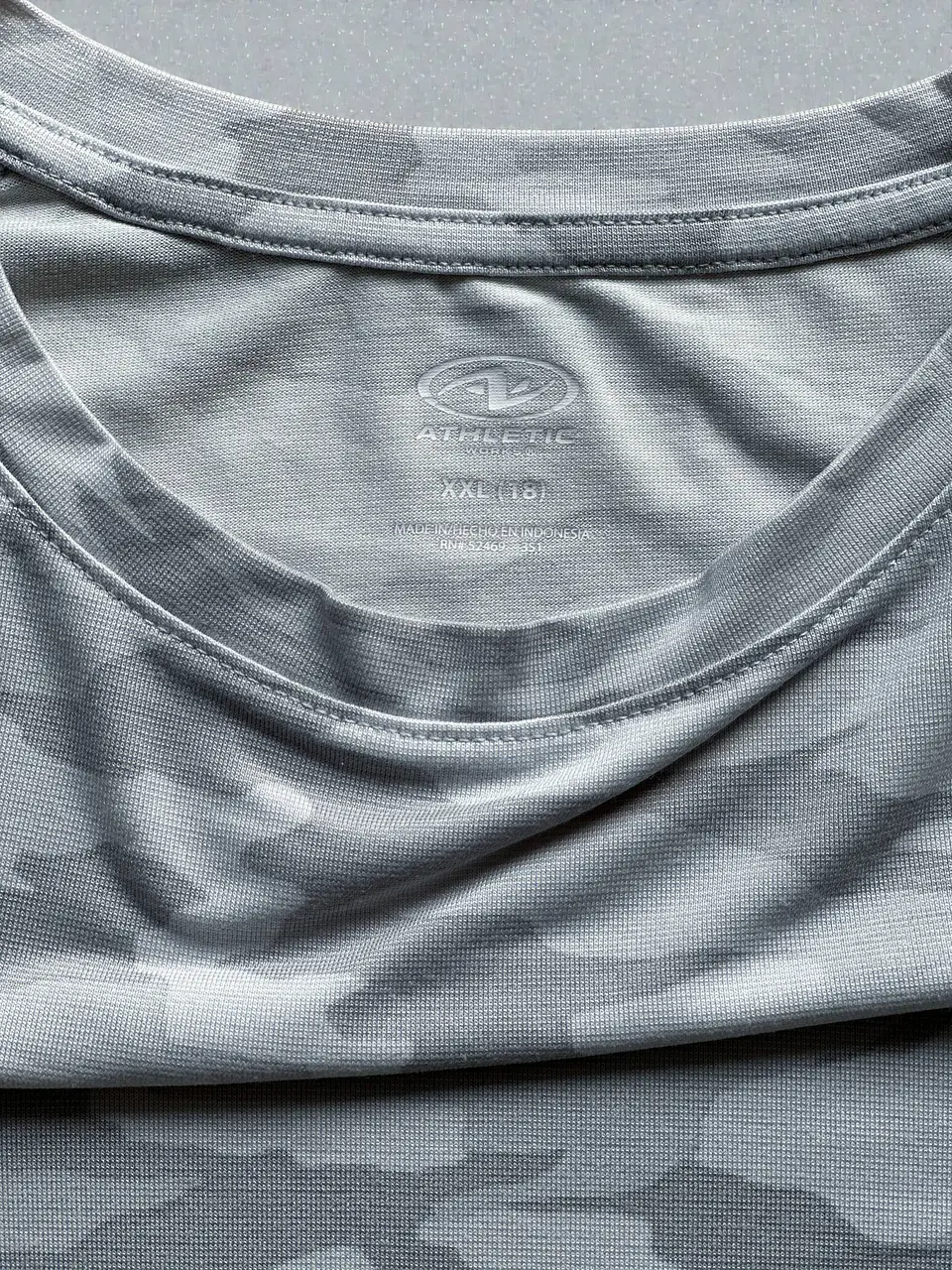Athletic Works | Polera Técnica Camo | Juvenil | Talla 18 2
