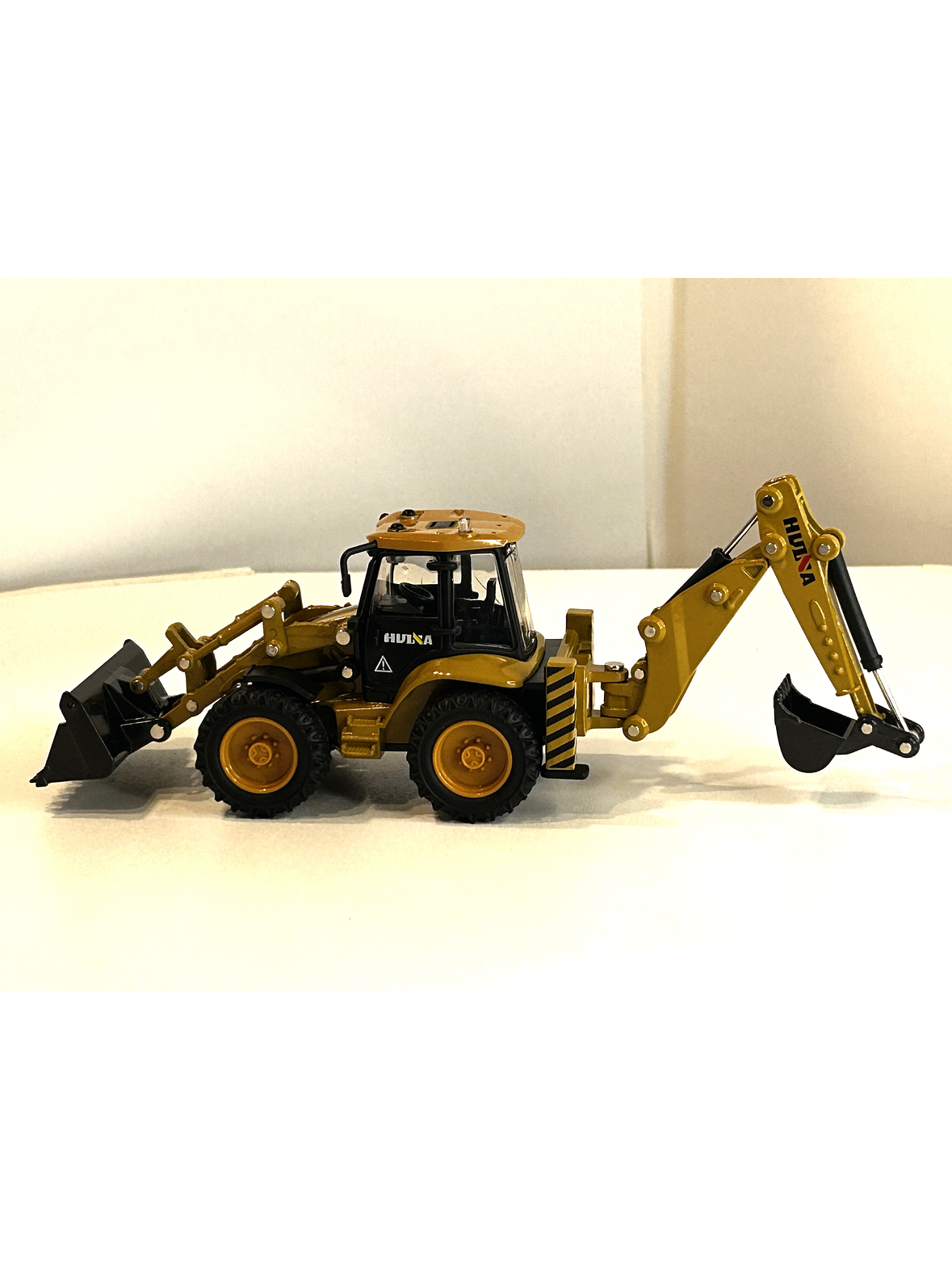 Retroexcavadora escala 1:50 en Metal | Vehículo de Construcción Coleccionable para Niños y Adulto 7