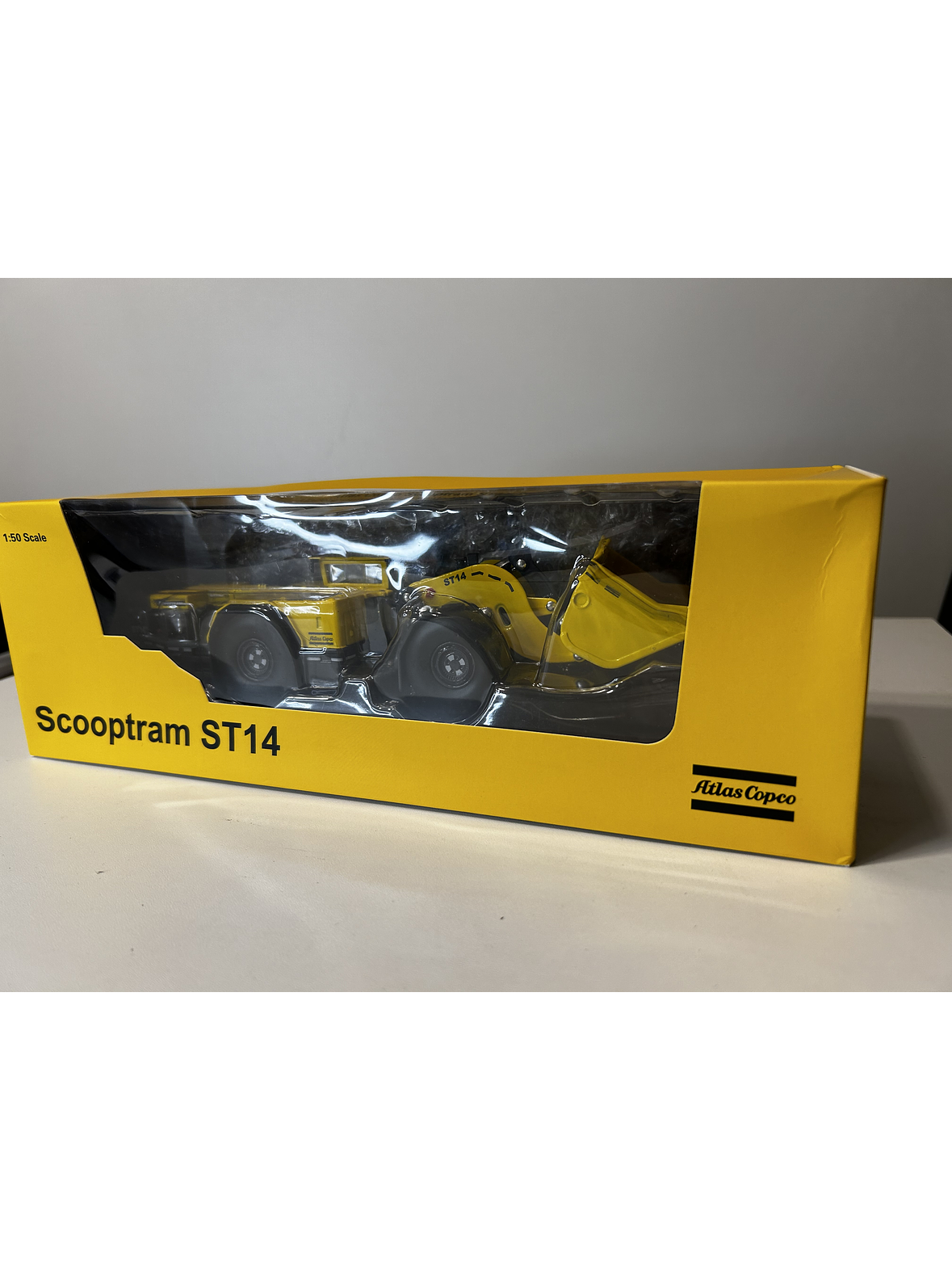 Scooptram ST14 a Escala 1:50 de Atlas Copco | Maquinaria Pesada Minería en Metal. Coleccionable 10