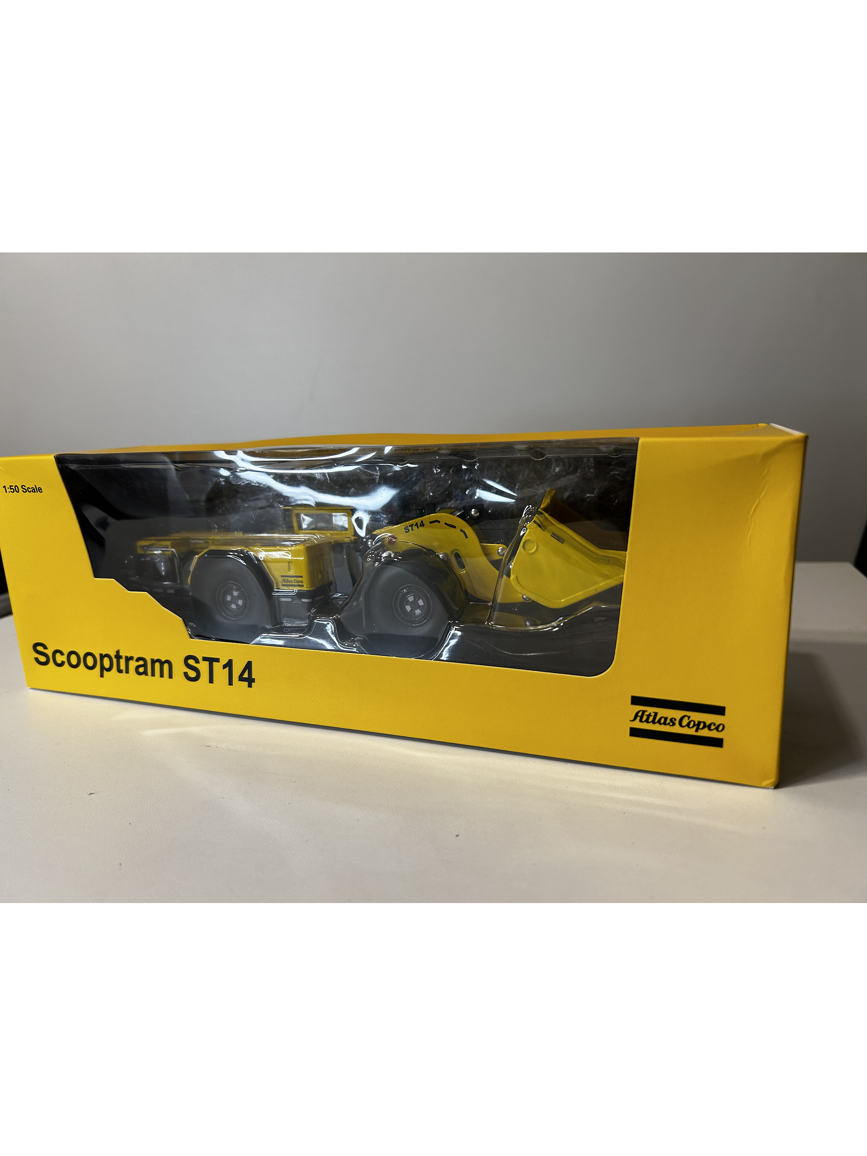 Scooptram ST14 a Escala 1:50 de Atlas Copco | Maquinaria Pesada Minería en Metal. Coleccionable 10