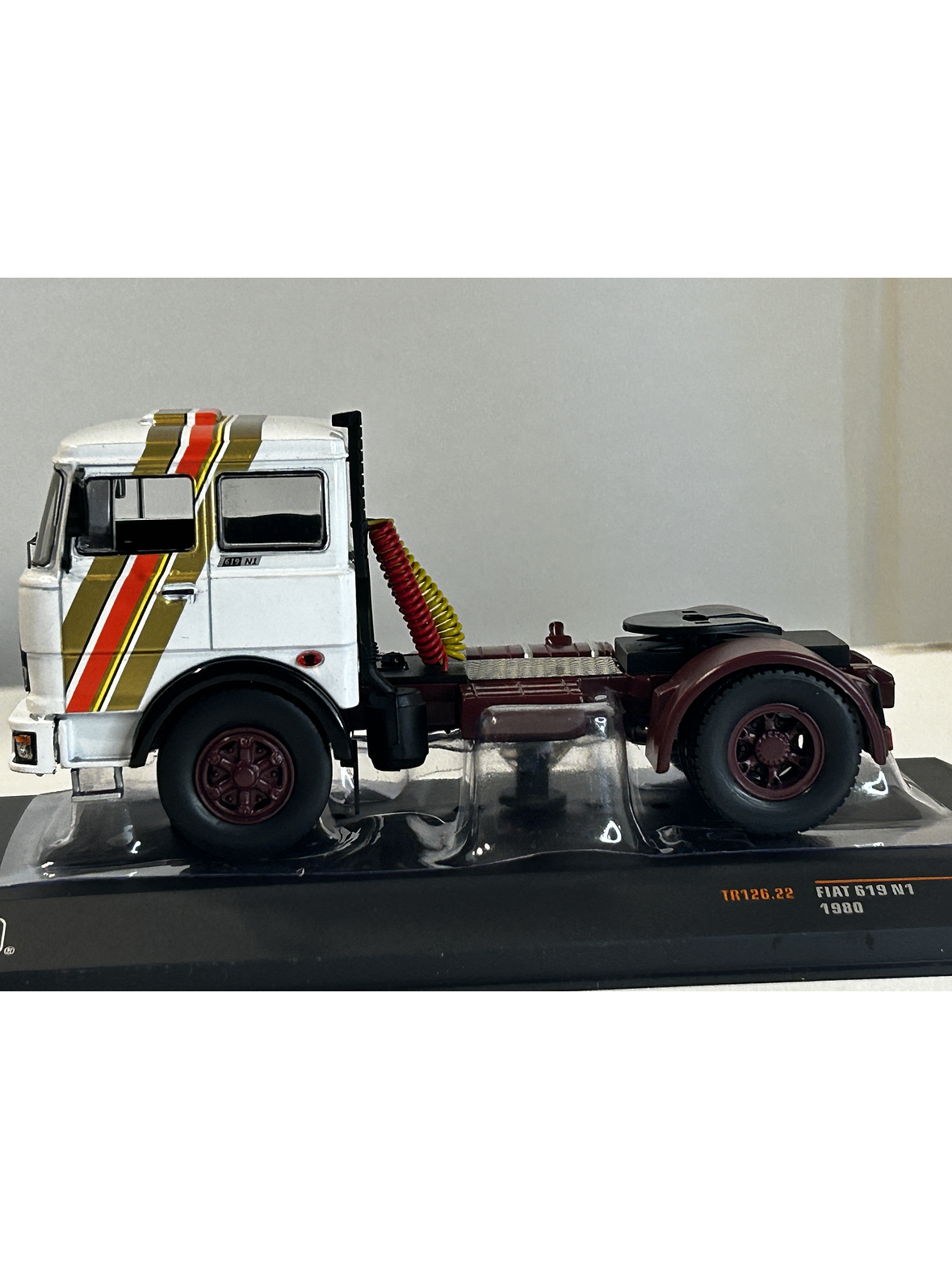 Fiat 619 N1 (1980) a Escala 1:43 | Ixo Models Camión Clásico Die-cast 8