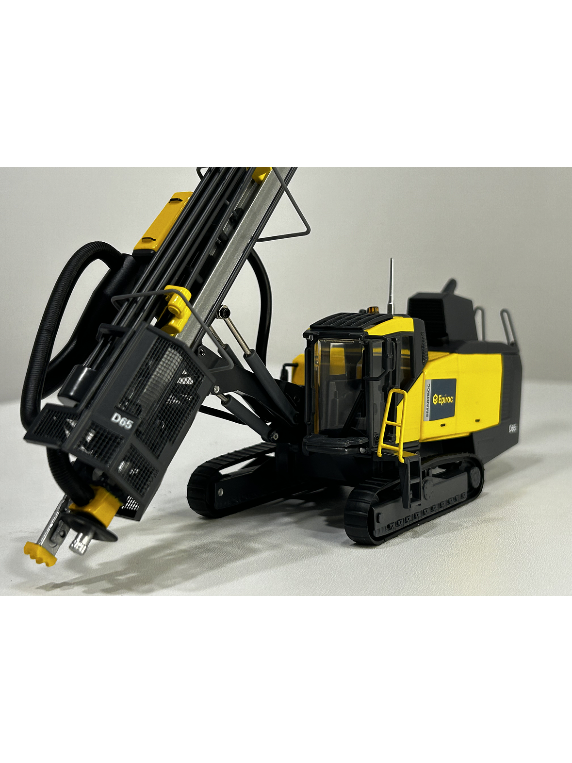 Epiroc SmartROC D65 a Escala 1:50 | Equipo de Perforación Superficial Coleccionable (Die-cast) 2