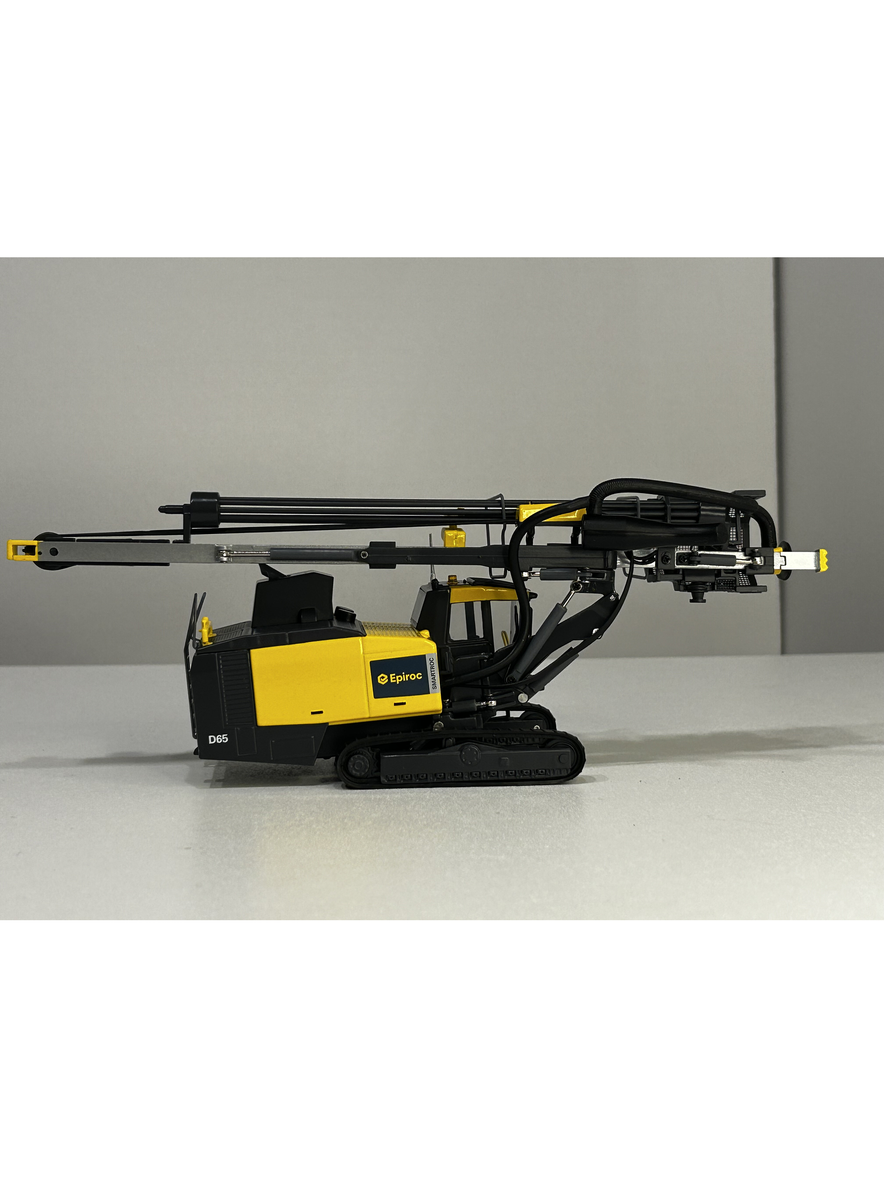 Epiroc SmartROC D65 a Escala 1:50 | Equipo de Perforación Superficial Coleccionable (Die-cast) 4