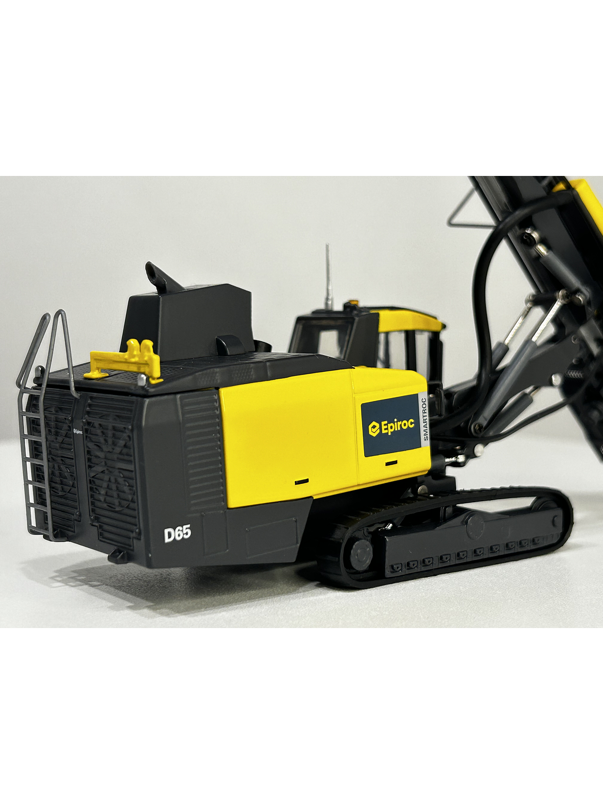 Epiroc SmartROC D65 a Escala 1:50 | Equipo de Perforación Superficial Coleccionable (Die-cast) 5