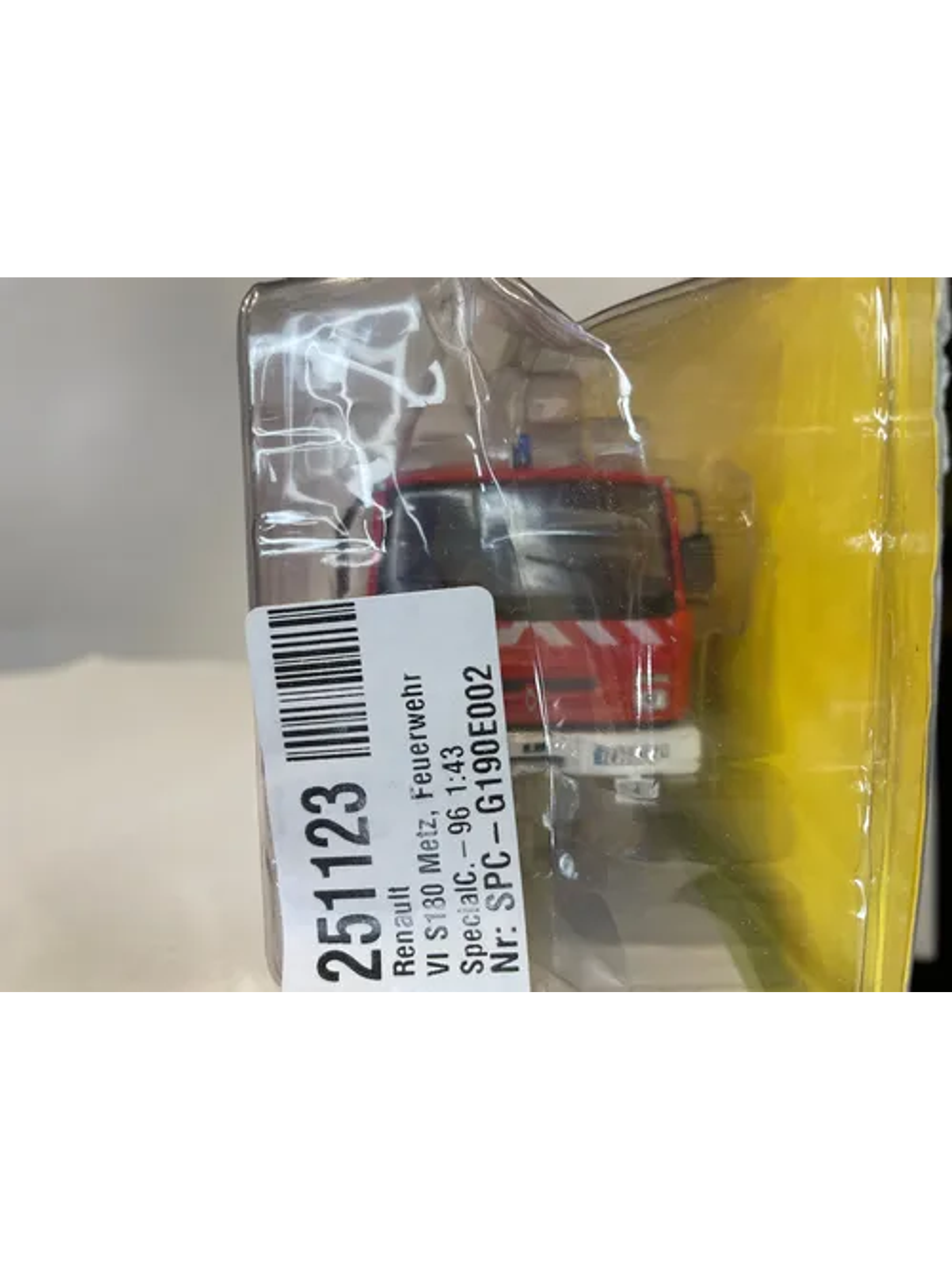 Camión de Bomberos Renault VI Midliner S180 “Haute-Savoie” | Escala 1:43 IXO/Salvat Die-cast 6