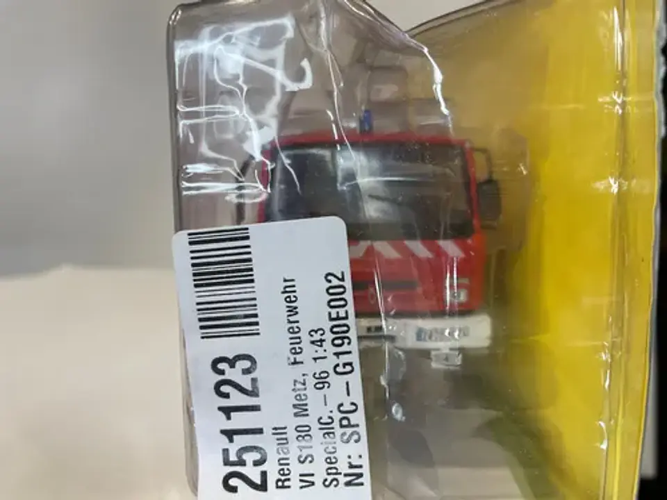 Camión de Bomberos Renault VI Midliner S180 | Edicola 1:43 6