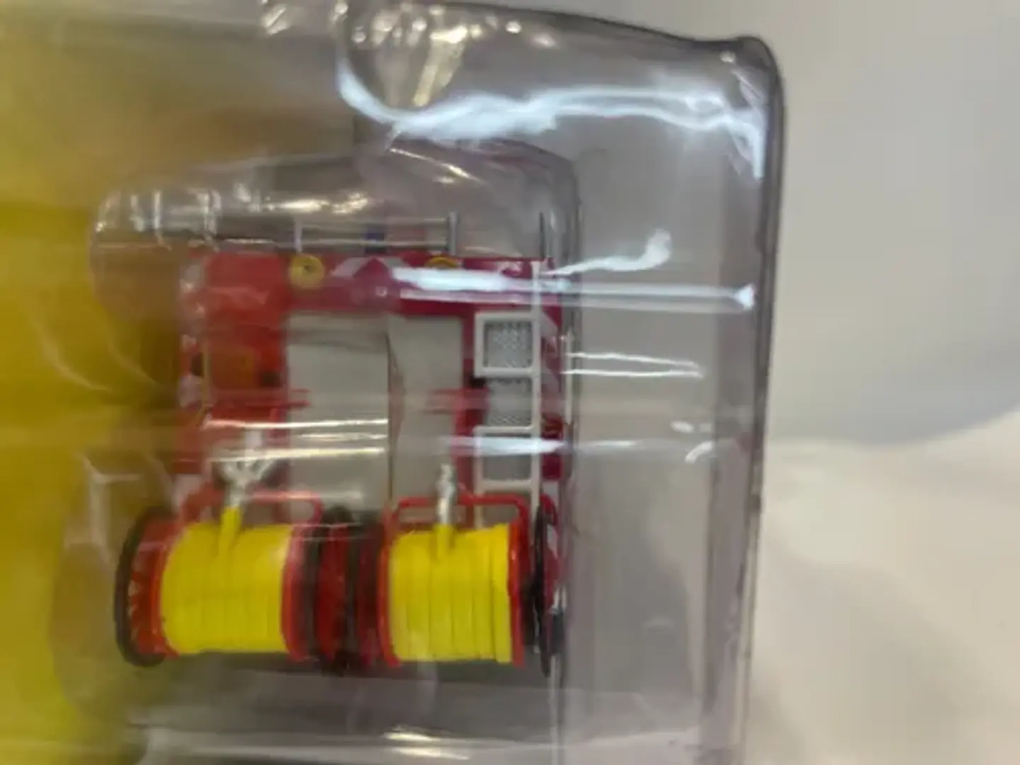 Camión de Bomberos Renault VI Midliner S180 | Edicola 1:43 5