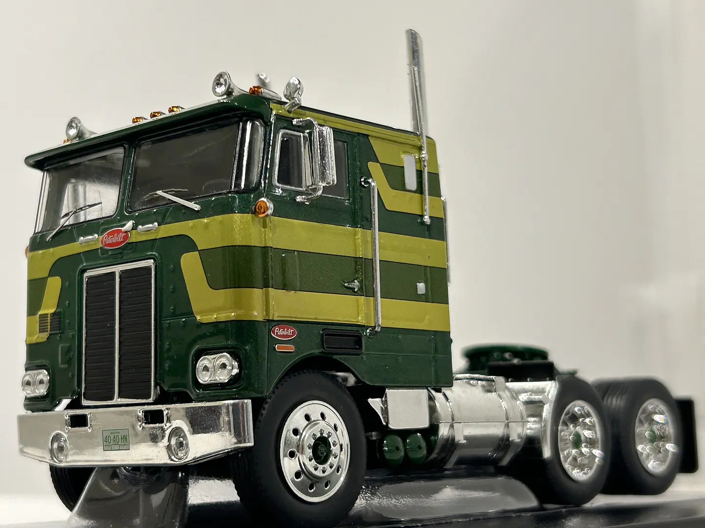 Camión Peterbilt 352 