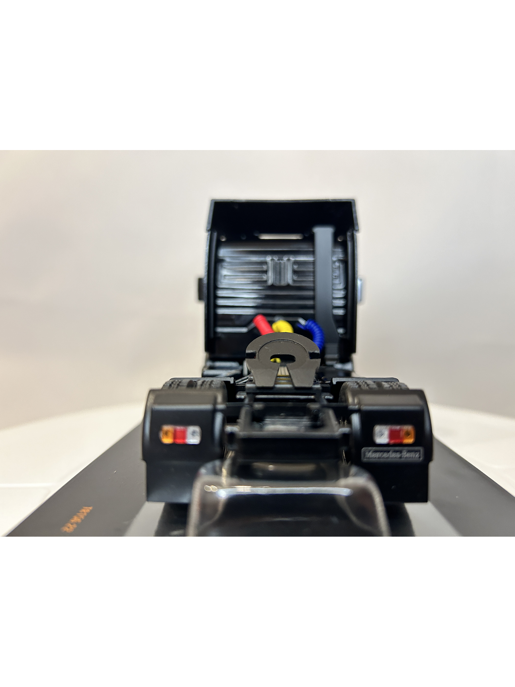 Mercedes-Benz SK II 1850 1994 (1:43) – Camión Clásico Die-cast Ixo 7