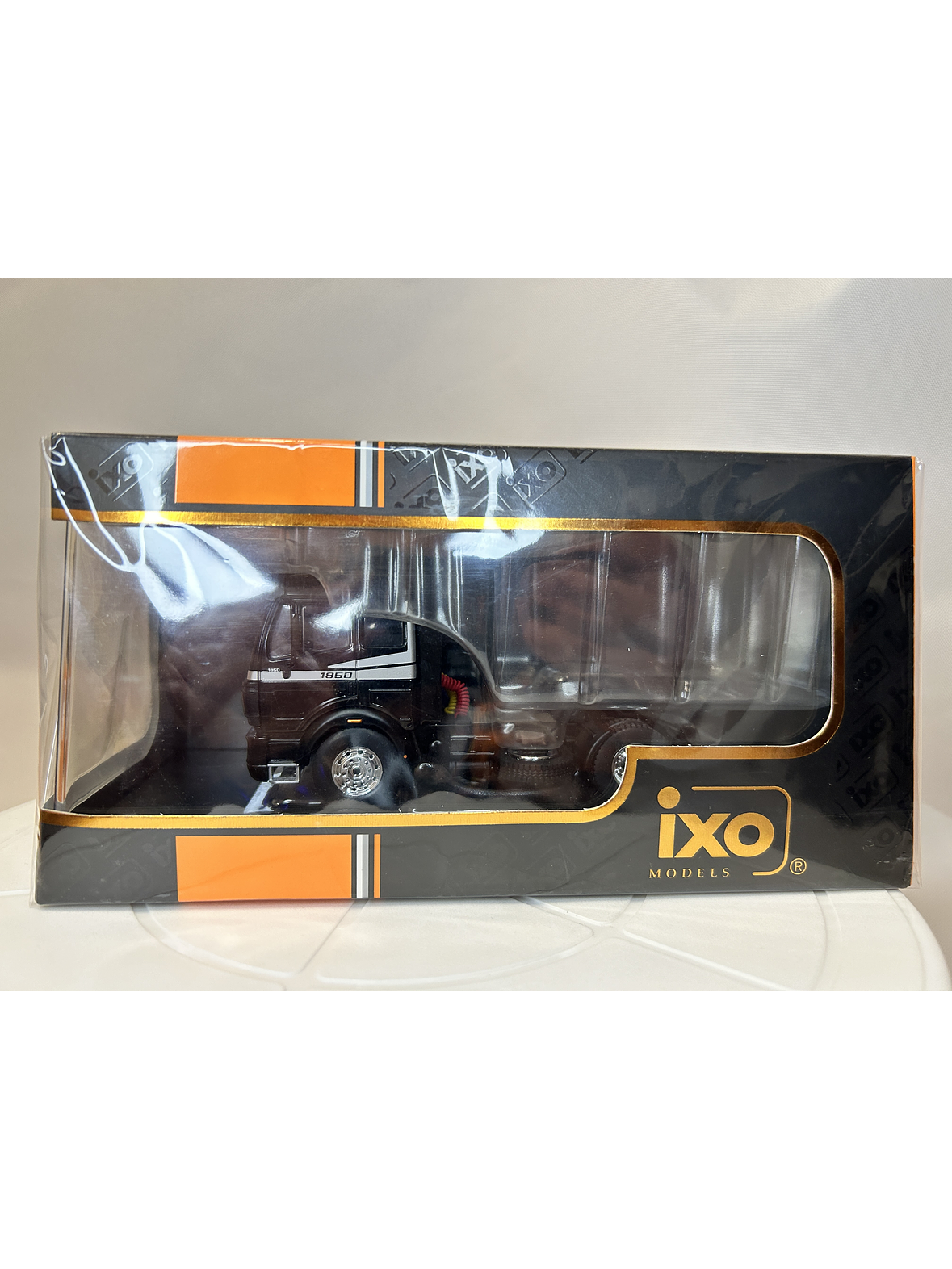 Mercedes-Benz SK II 1850 1994 (1:43) – Camión Clásico Die-cast Ixo 10