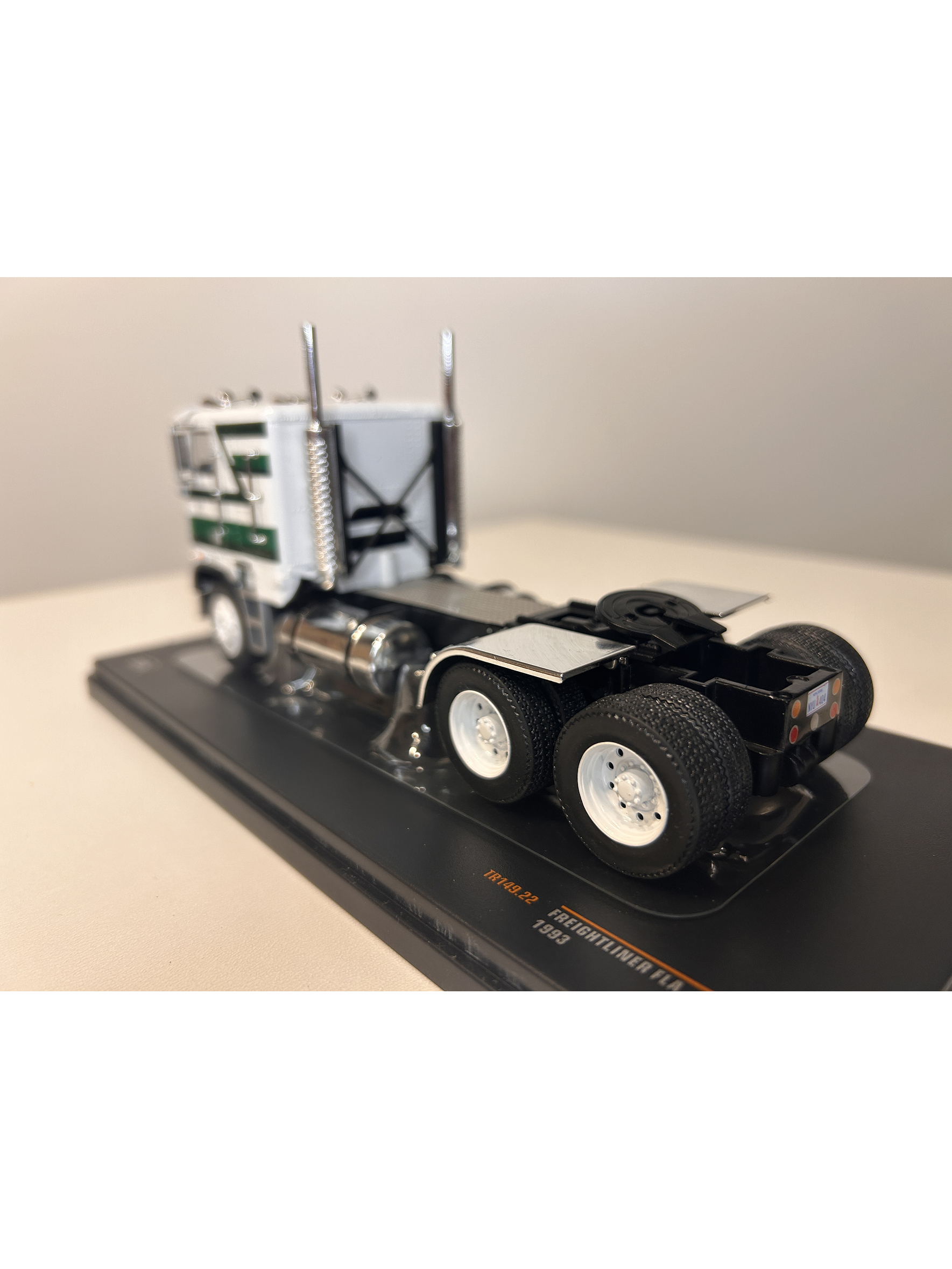 Freightliner FLA 1993 – Camión Clásico Escala 1:43 Ixo Models 5