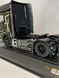 MAN TGX XXL EvoLion 2020 (1:43) – Camión Europeo Premium Ixo Models - Miniatura 8