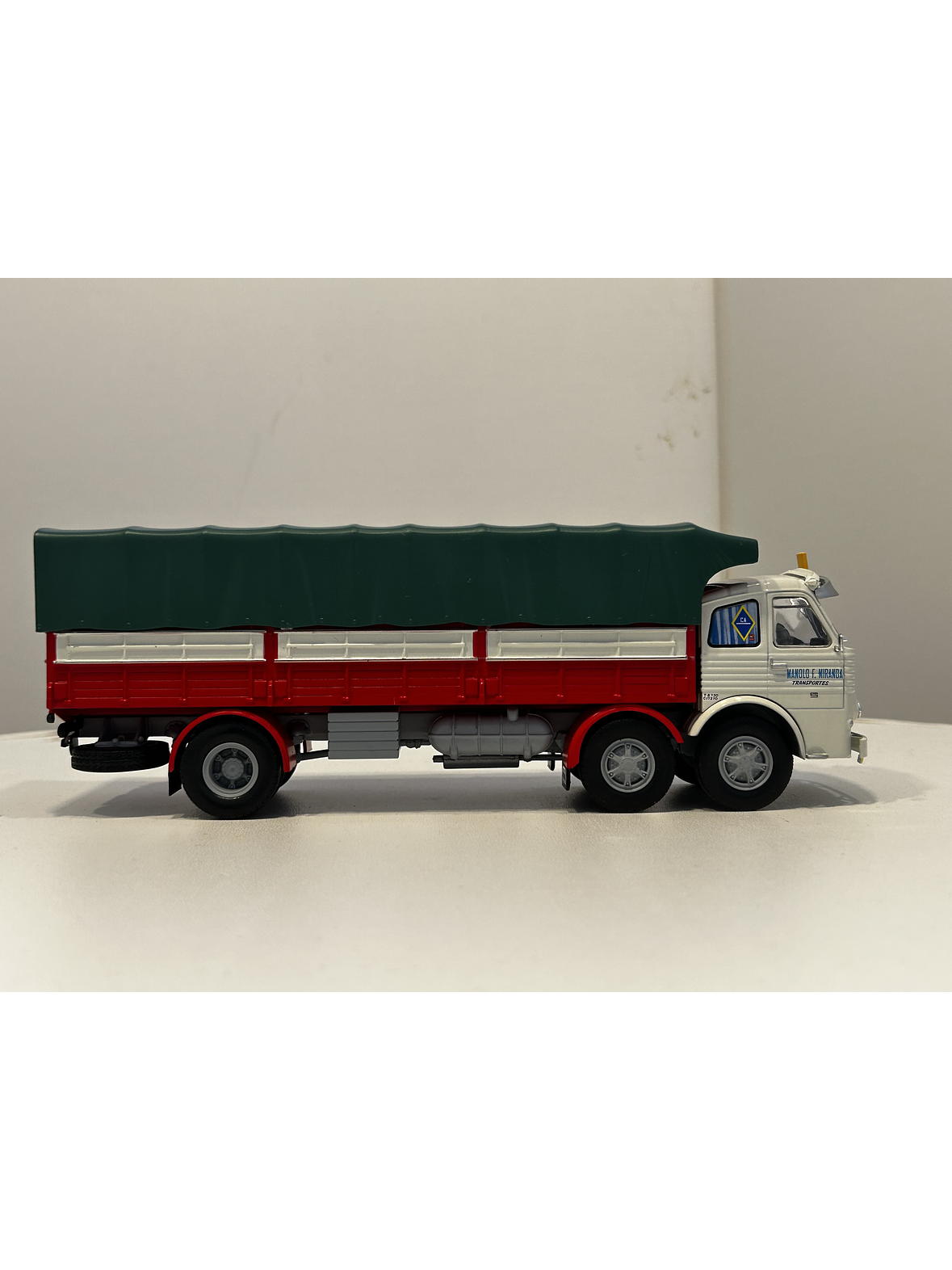 Pegaso 1063 “Manolo III” 1968 (1:43) – Camión Clásico Altaya Colección Española 6