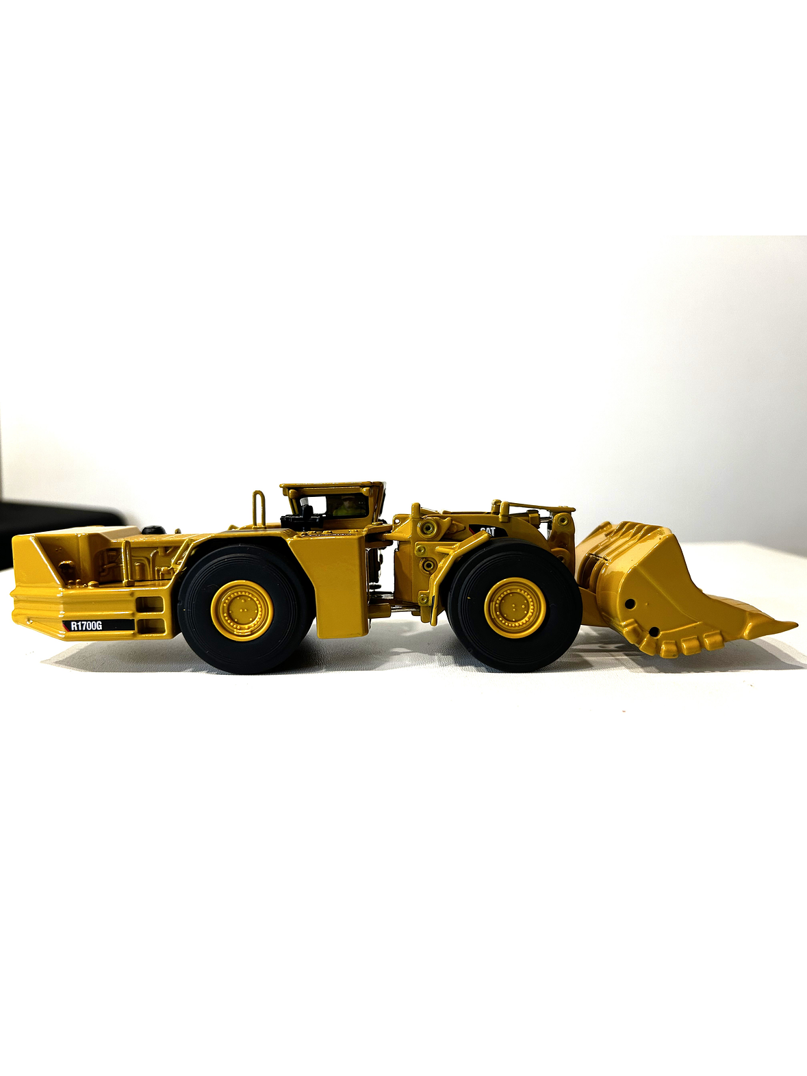 Cat R1700G LHD Wheel Loader 85140 (1:50) – Pala Mecánica Escala 1:50 4