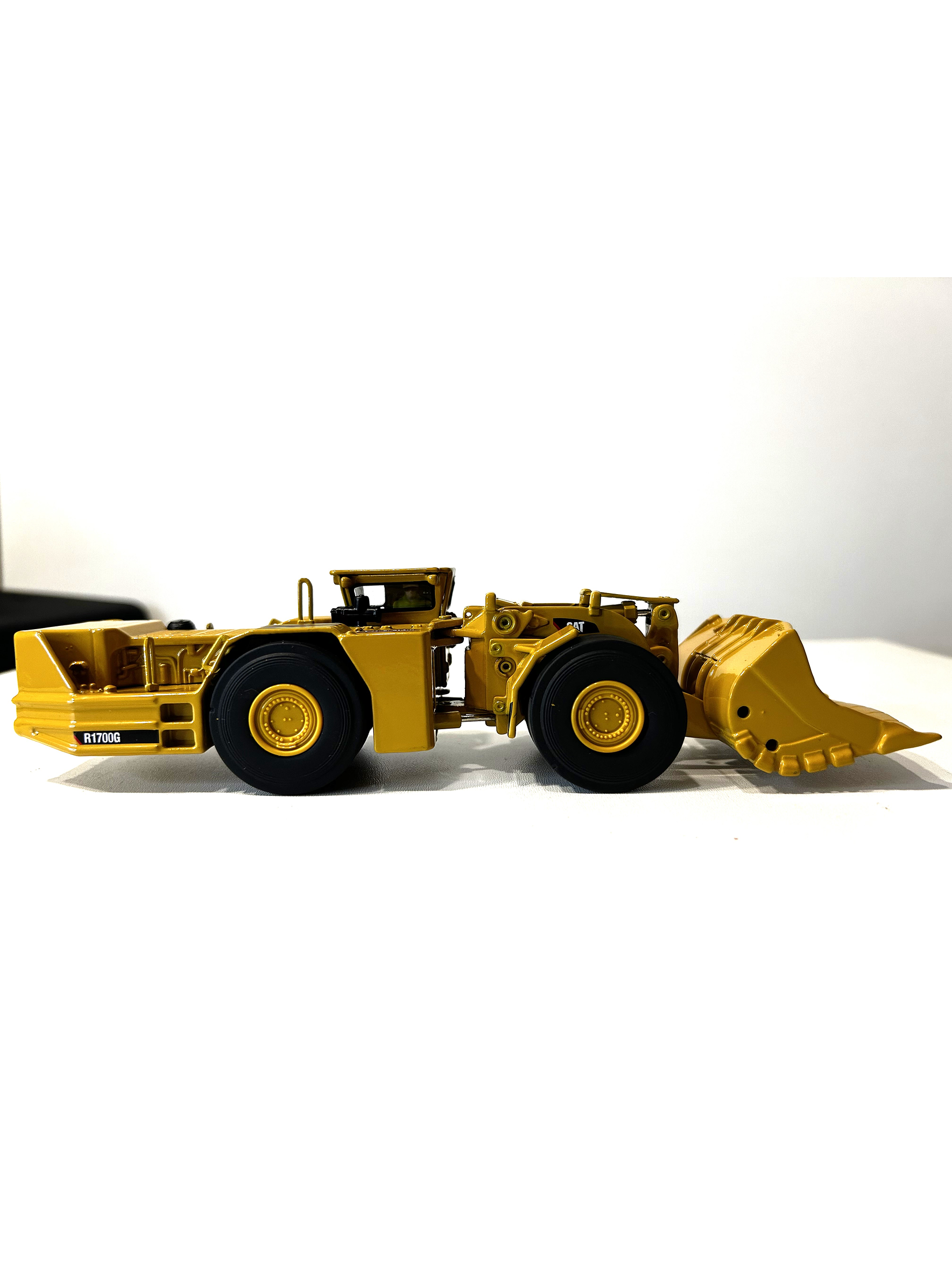 Cat R1700G LHD Wheel Loader 85140 (1:50) – Pala Mecánica Escala 1:50 4