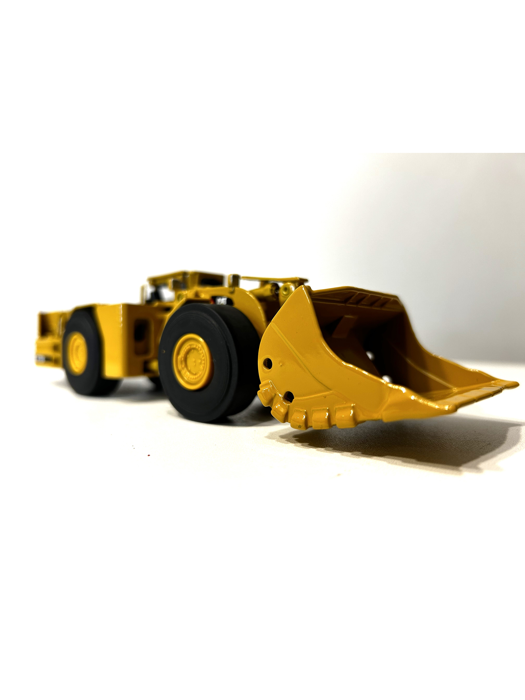 Cat R1700G LHD Wheel Loader 85140 (1:50) – Pala Mecánica Escala 1:50 3