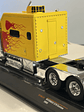 Peterbilt 379 Custom (2002) – IXO TR193.22 – Escala 1:43. – Camión americano clásico con sleeper y flamas - Miniatura 9