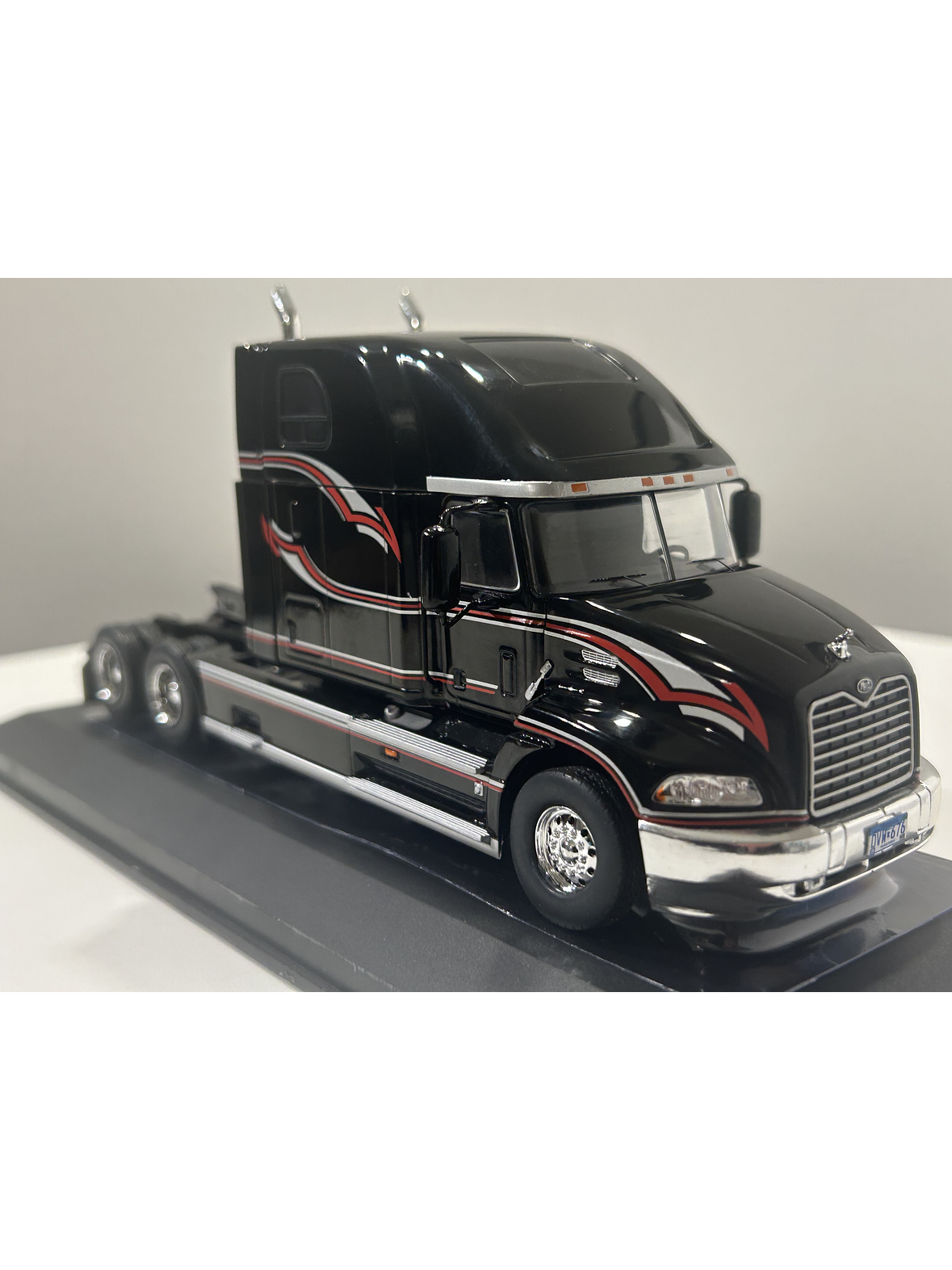 Camión A Escala Mack Visión 2000. Ixo Models. 1:43 10