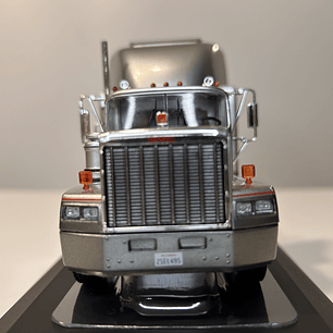 GMC General SBFA 1988 – IXO Models 1:43 – Clásico Americano