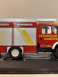 Camión de Bomberos Mercedes-Benz LF 16/12 1995 – Ixo Models 1:43 – Feuerwehr Hannover - Miniatura 4
