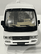 Toyota Coaster – Minibús Clásico Escala 1:24 – OEM Diecast - thumbnail 2